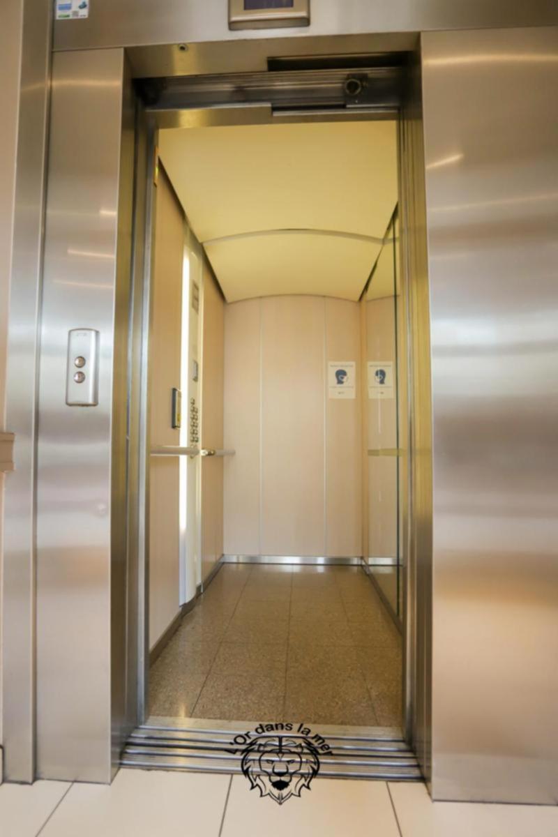 L'or Dans La Apartment Nizza